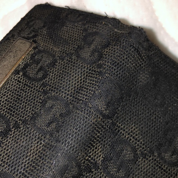 Gucci key holder just one ring left - Picture 11 of 12